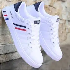 Tennis shoes